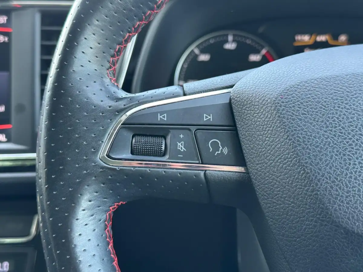 2018-seat-leon-20tdi-fr-technology-150ps-hatchback-5d-big-16