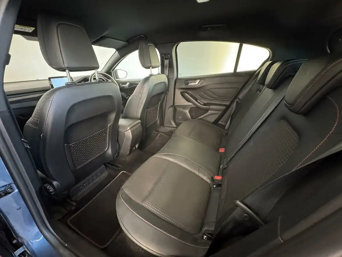2020-ford-focus-10t-st-line-x-edition-155ps-hybrid-mhev-hatchback-big-13
