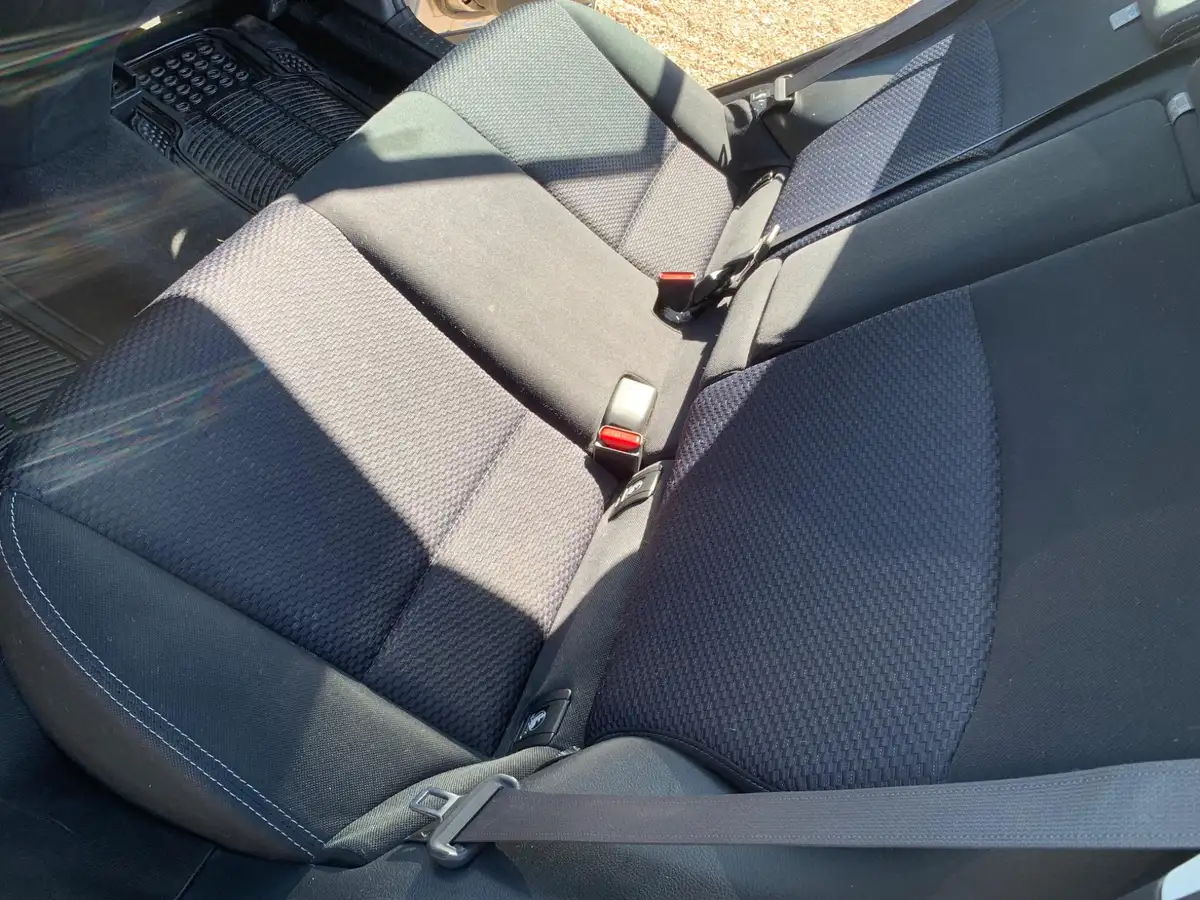 2015-subaru-forester-20-xe-150ps-1995cc-lineartronic-big-38