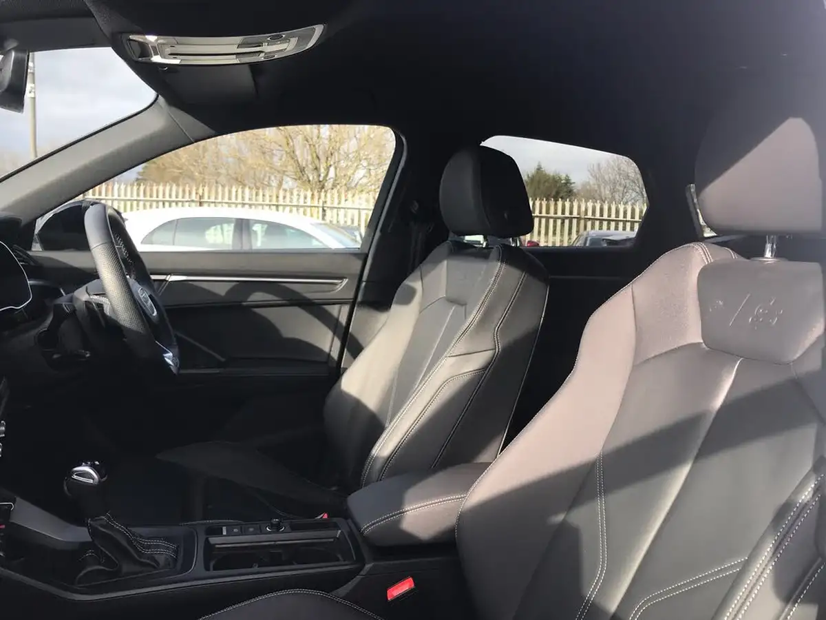 2024-audi-q3-15-35-tfsi-black-edition-sportback-s-tronic-big-5