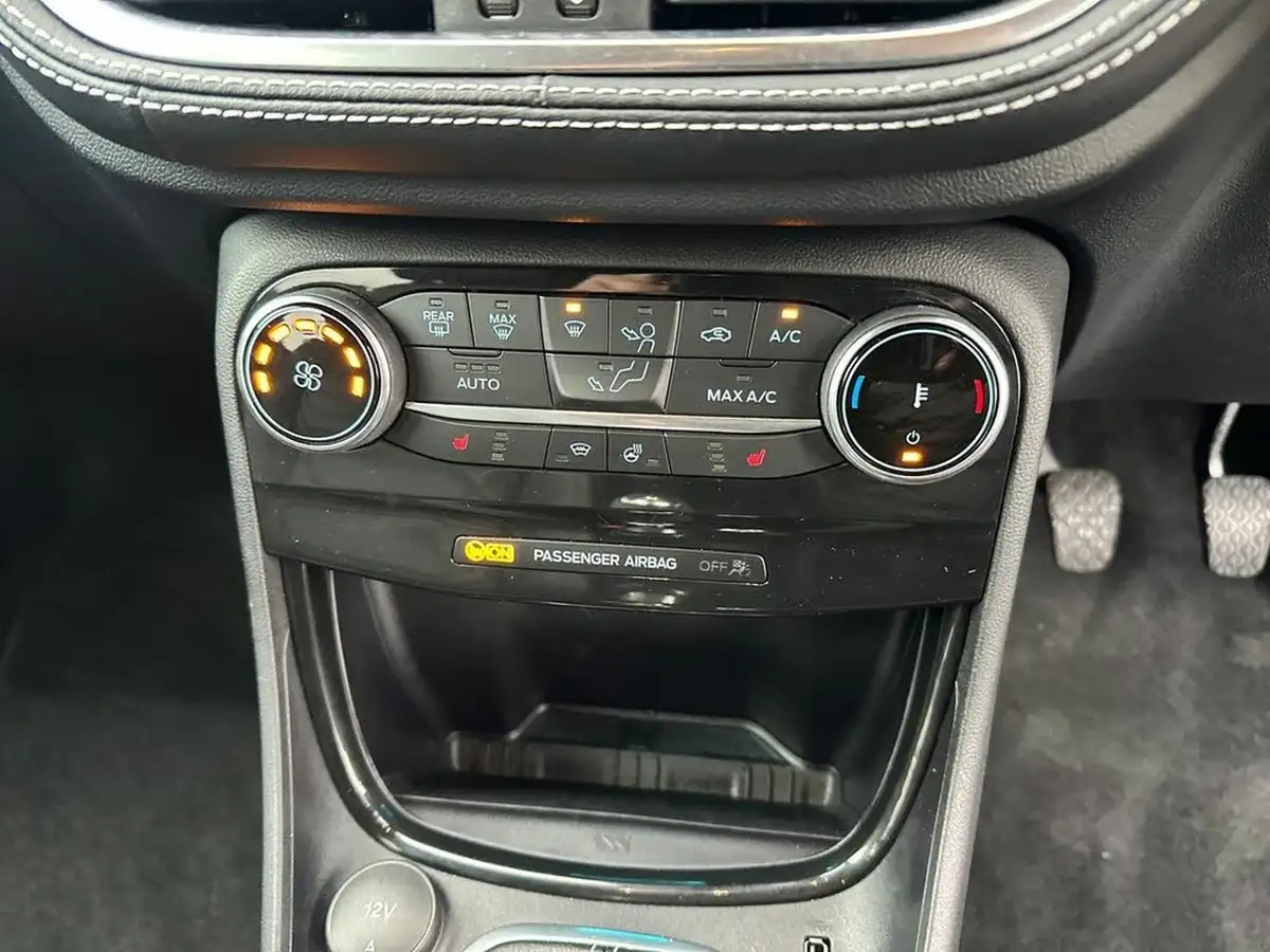 2022-ford-puma-suv-10-st-line-vignale-155ps-big-22