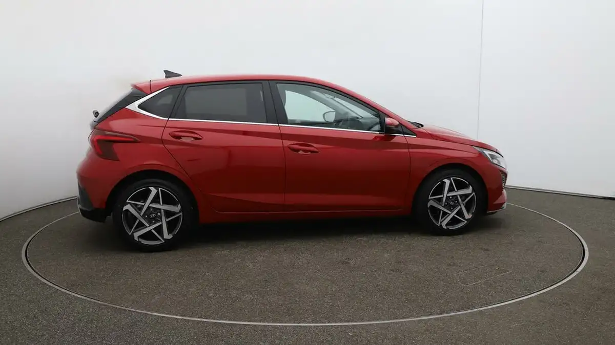 2024-hyundai-i20-10-t-gdi-premium-big-8