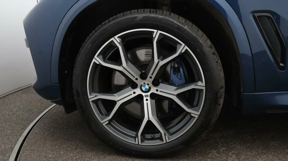 2021-bmw-x5-30-xdrive-45e-m-sport-big-18