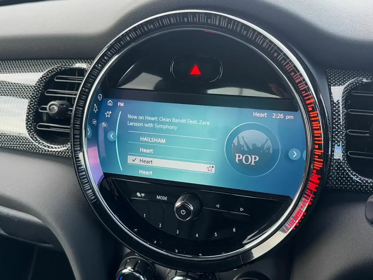 2022-mini-cooper-15-cooper-exclusive-hatchback-3d-auto-big-16
