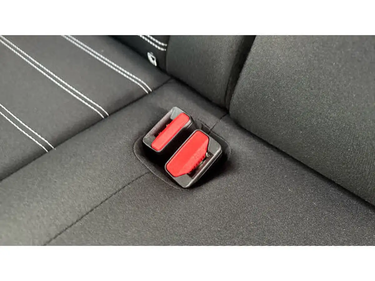 2021-dacia-duster-13-tce-prestige-150bhp-1333cc-big-16