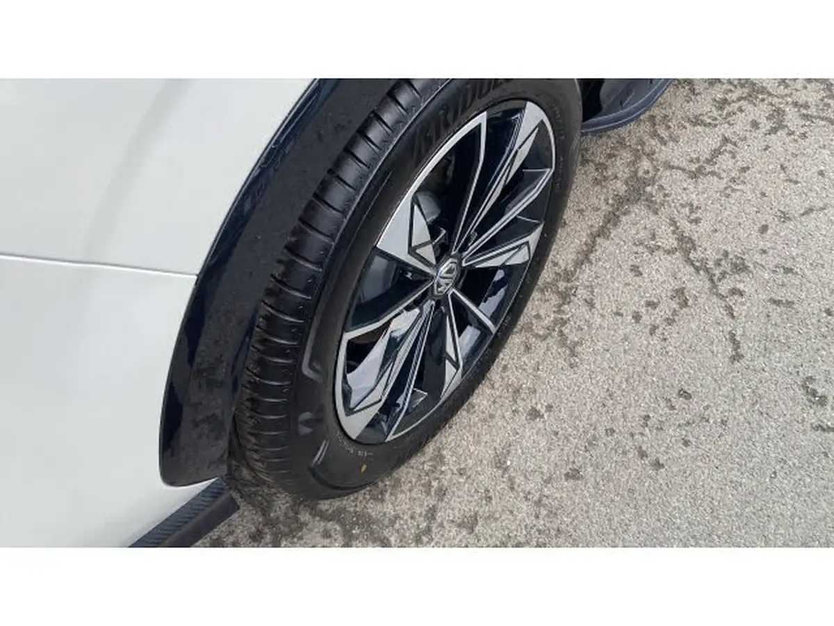2025-mg-hs-15t-gdi-trophy-273ps-plug-in-hybrid-1496cc-auto-big-41