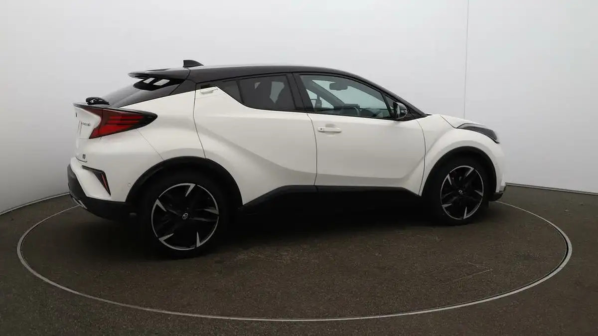 2022-toyota-c-hr-18-vvt-i-gr-sport-big-43