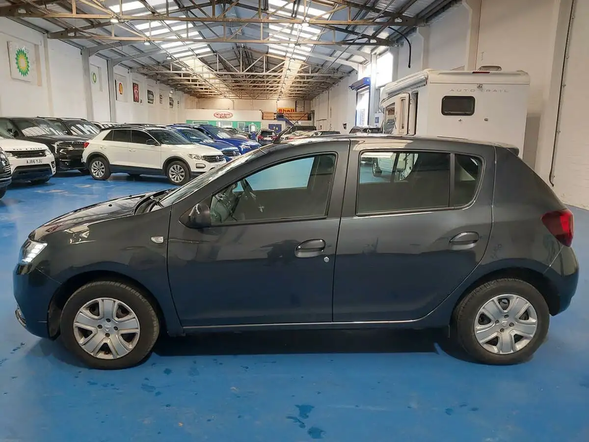 2020-dacia-sandero-10-sce-comfort-big-7