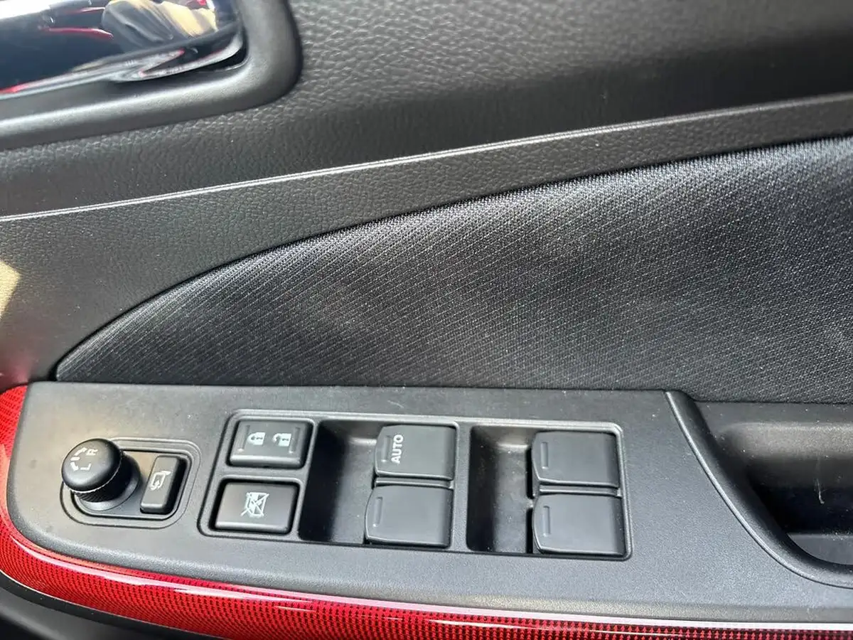 2023-suzuki-swift-14-boosterjet-sport-big-15