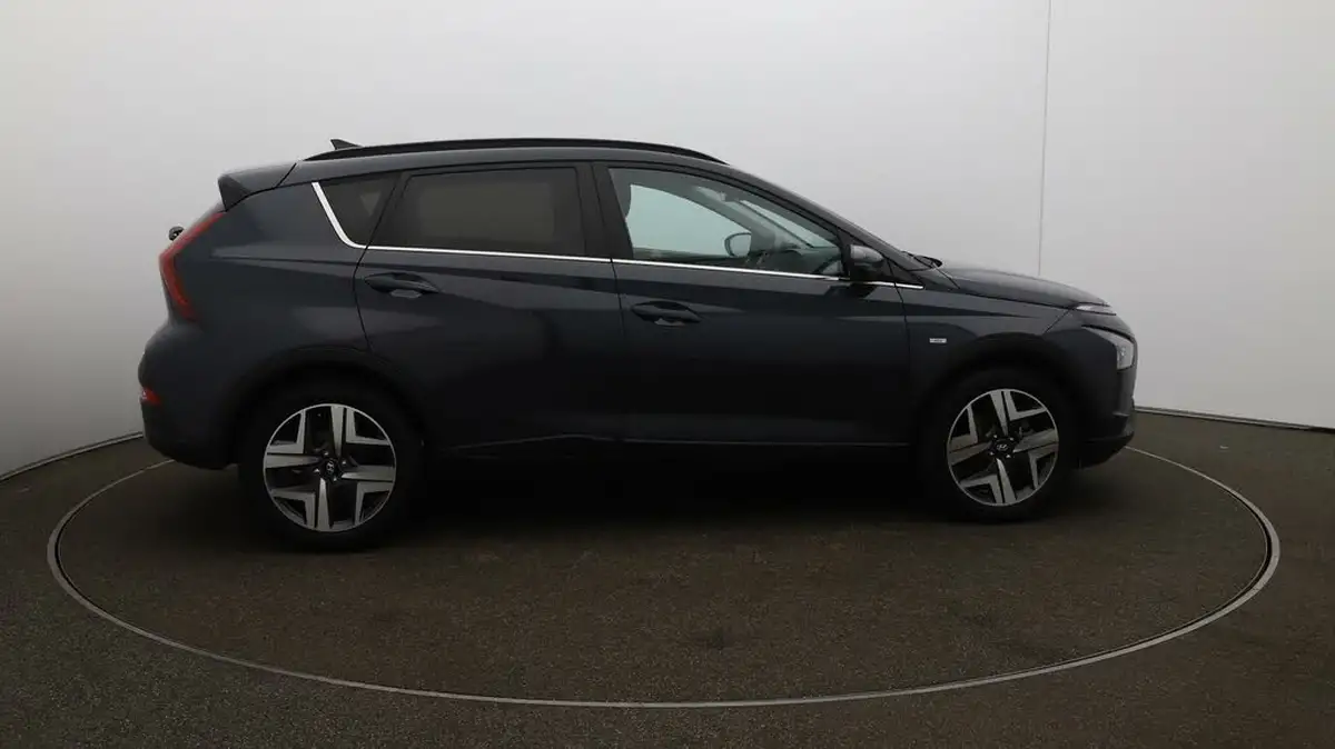 2024-hyundai-bayon-10-t-gdi-premium-120ps-48-volt-mhev-dct-big-41