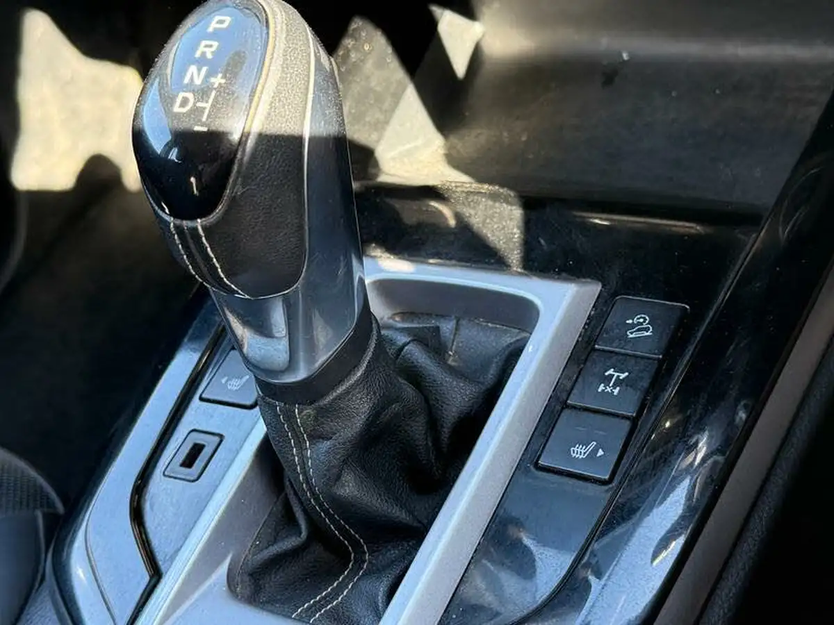 2022-isuzu-d-max-19td-dl40-pickup-auto-big-19
