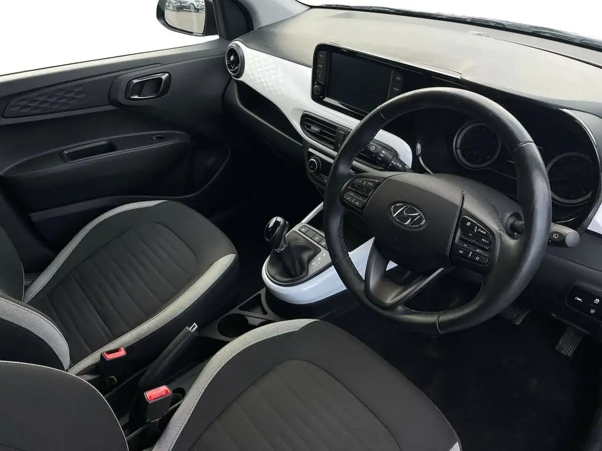 2021-hyundai-i10-10-premium-auto-big-4