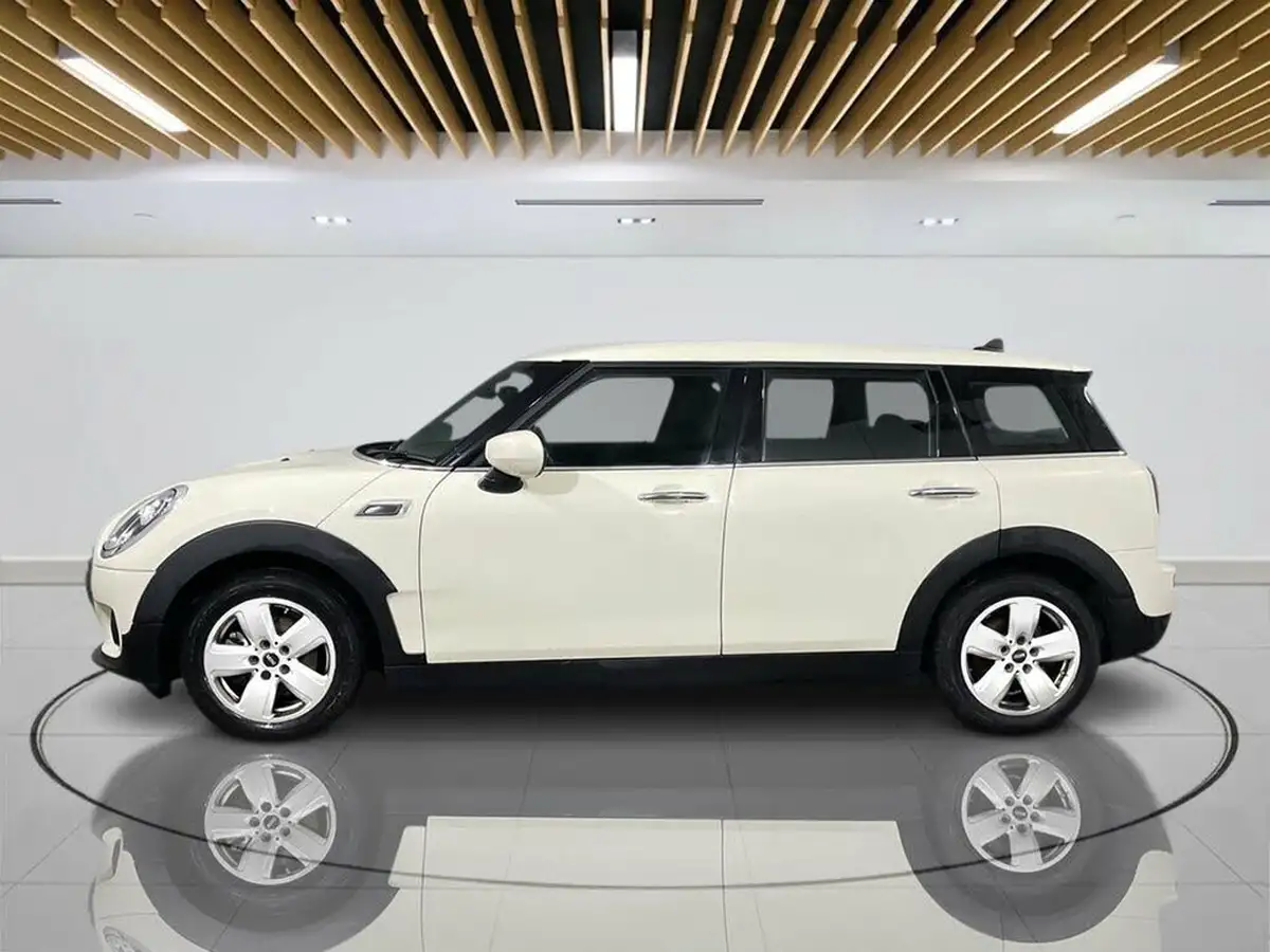 2021-mini-clubman-15-cooper-classic-big-5