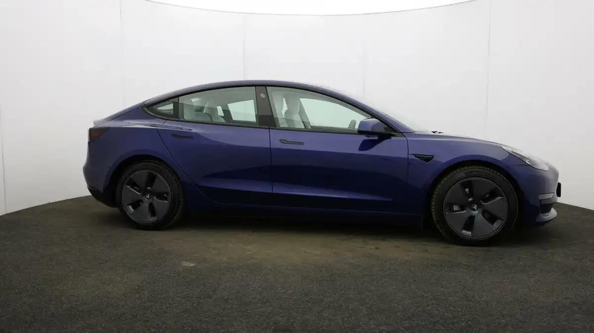 2021-tesla-model-3-e-long-range-4x4-big-48