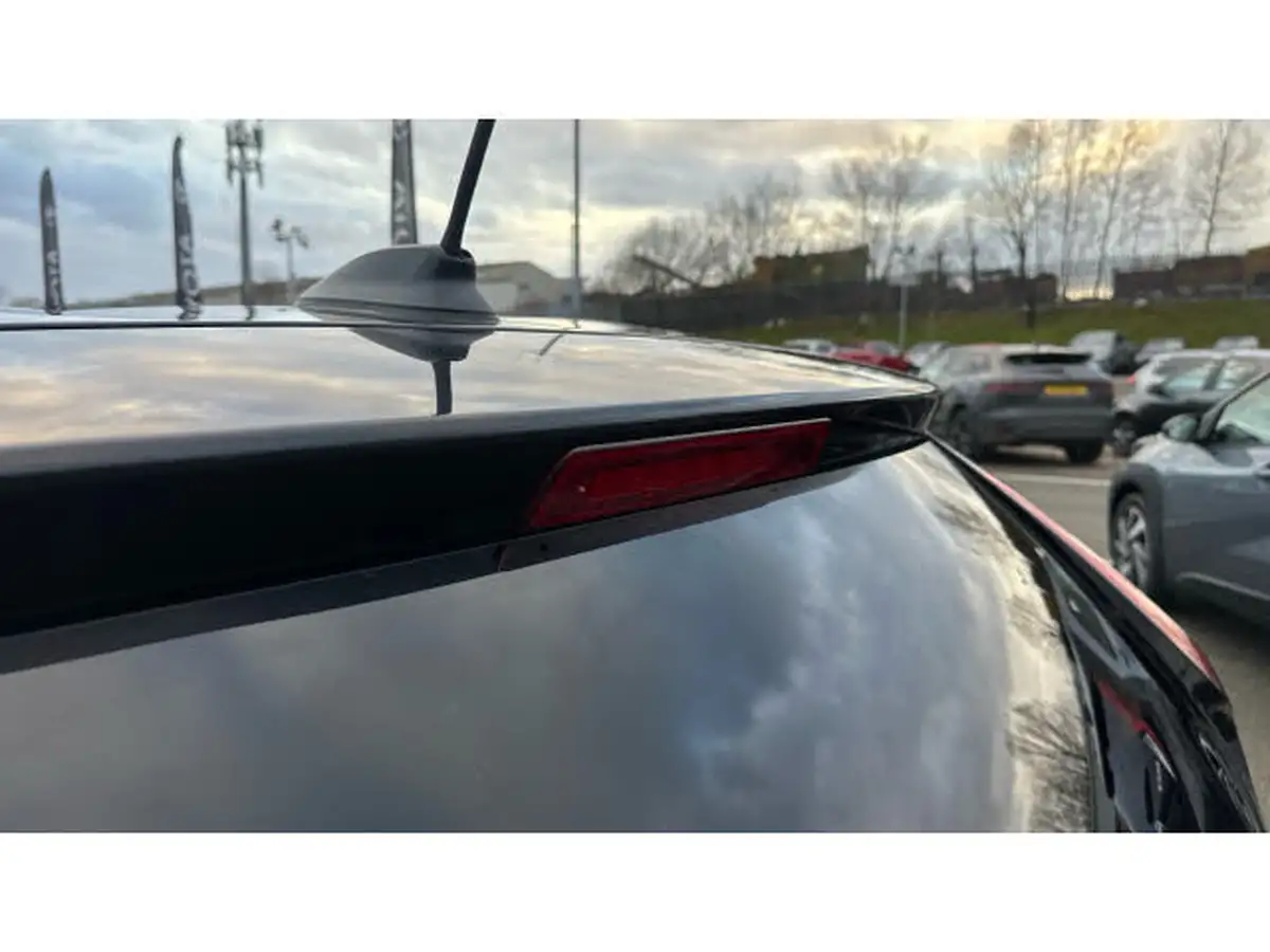 2022-toyota-aygo-x-10-vvt-i-edge-big-26