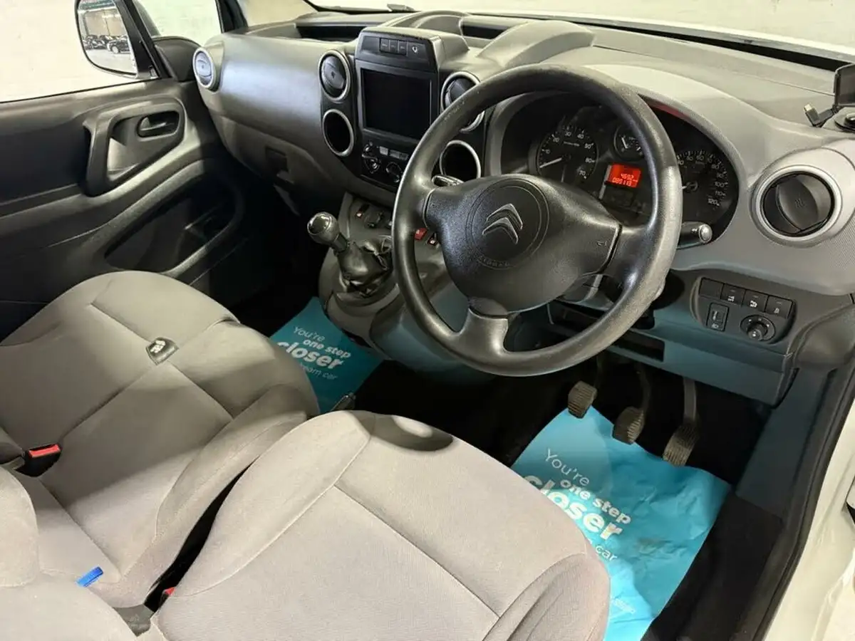 2016-citroen-berlingo-16td-l1625-enterprise-special-edition-16hdi-75-panel-big-2