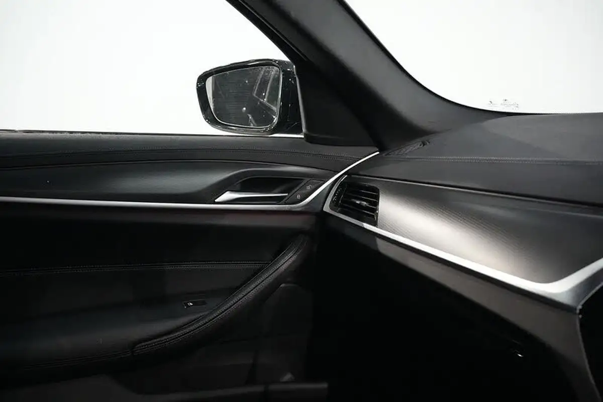 2021-bmw-5-series-20-520i-m-sport-mht-saloon-4d-big-54