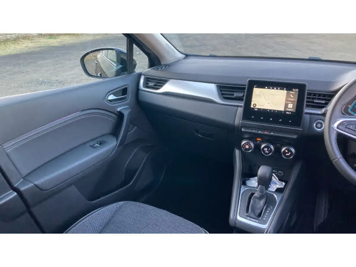 2023-renault-captur-16-techno-145ps-full-big-13