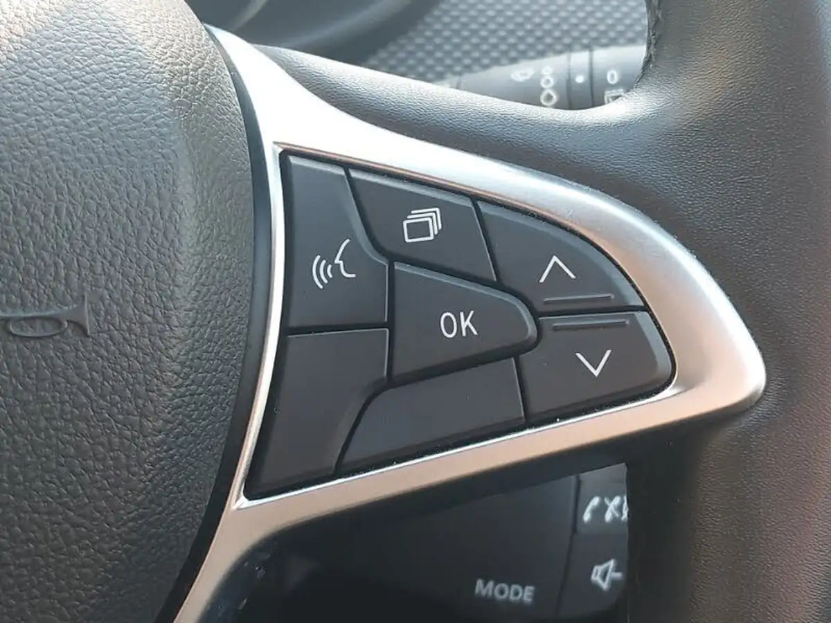 2021-dacia-sandero-stepway-10-tce-comfort-90bhp-auto-big-18