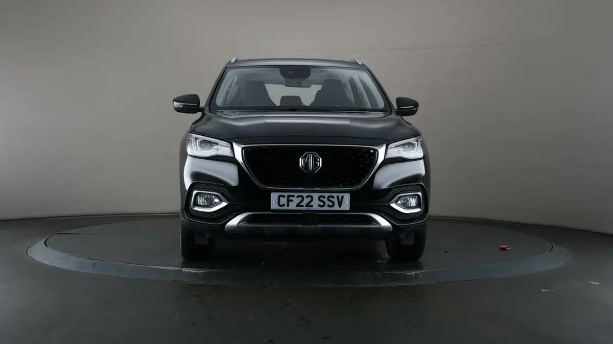 2022-mg-hs-15t-gdi-exclusive-162ps-big-48