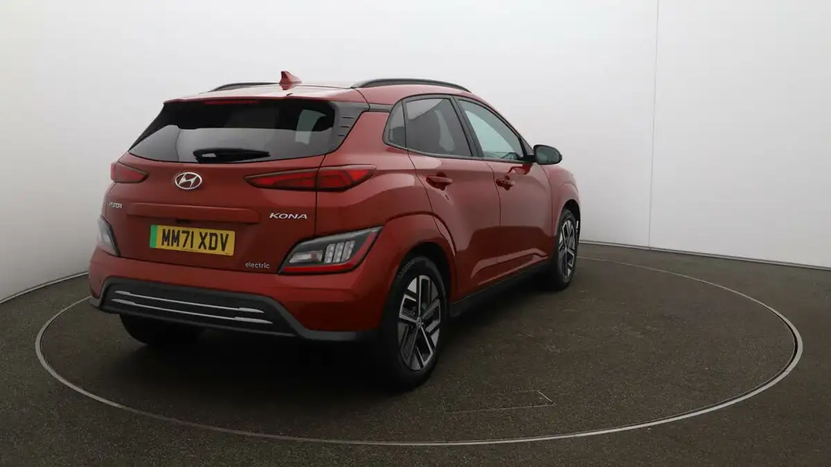 2022-hyundai-kona-e-premium-204ps-64kwh-7kw-obc-big-50