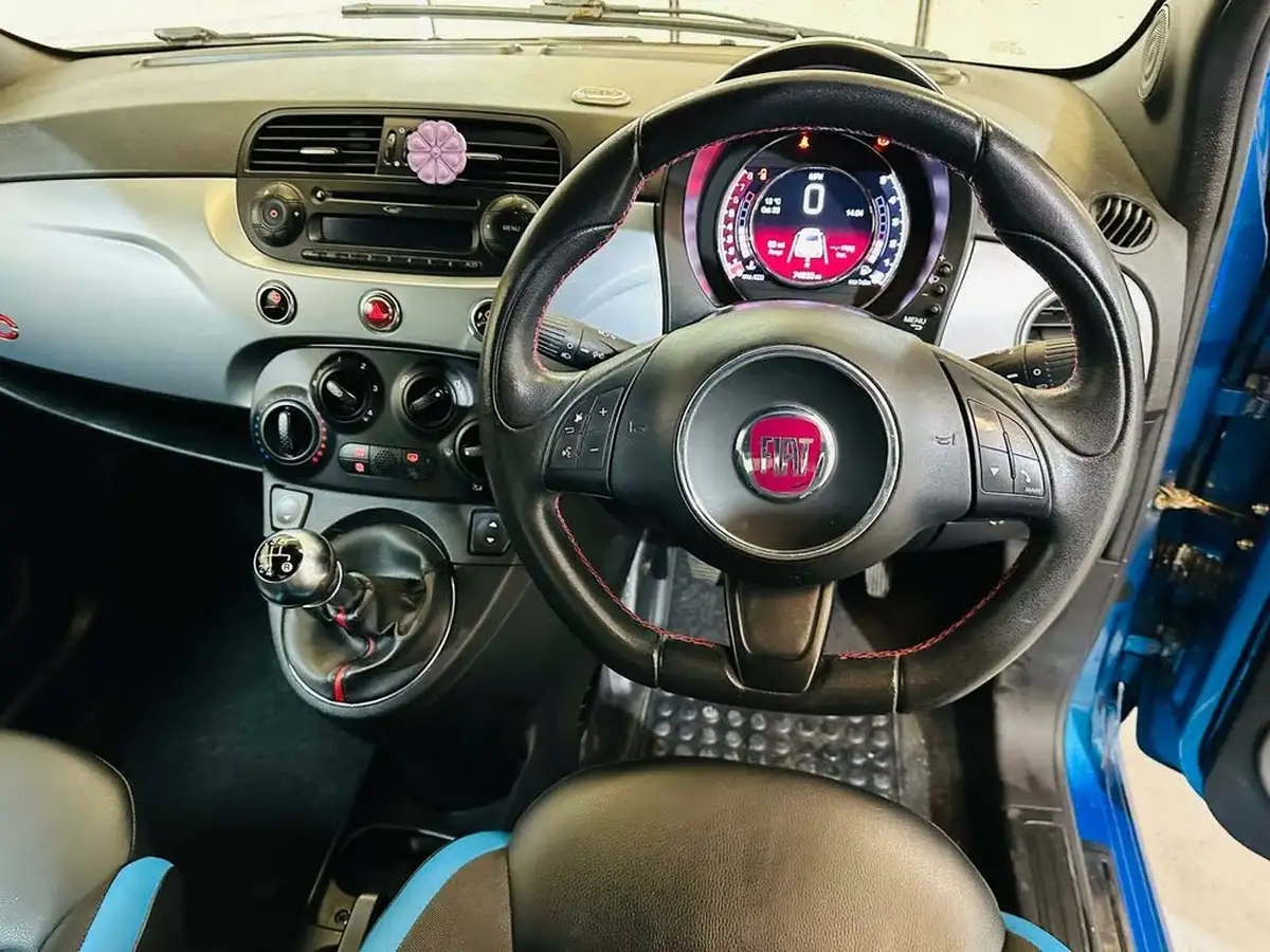 2015-fiat-500-12-s-big-32