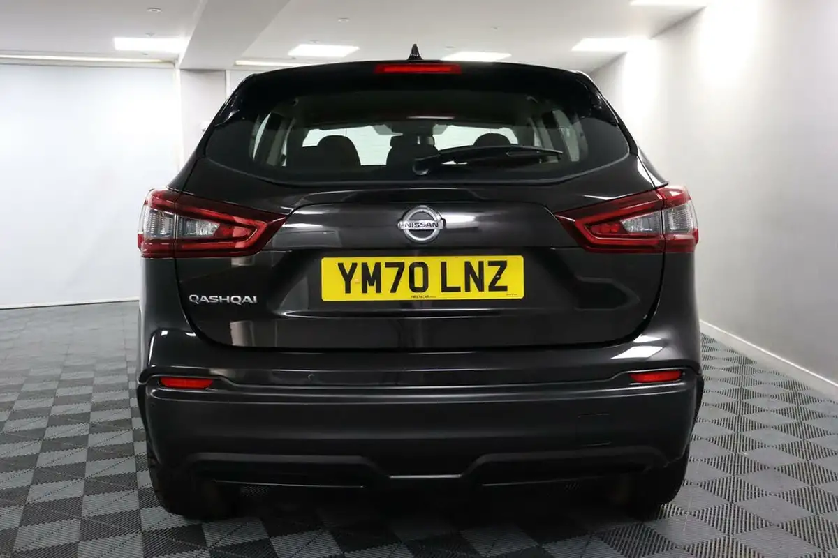 2021-nissan-qashqai-13-dig-t-acenta-premium-140ps-big-6
