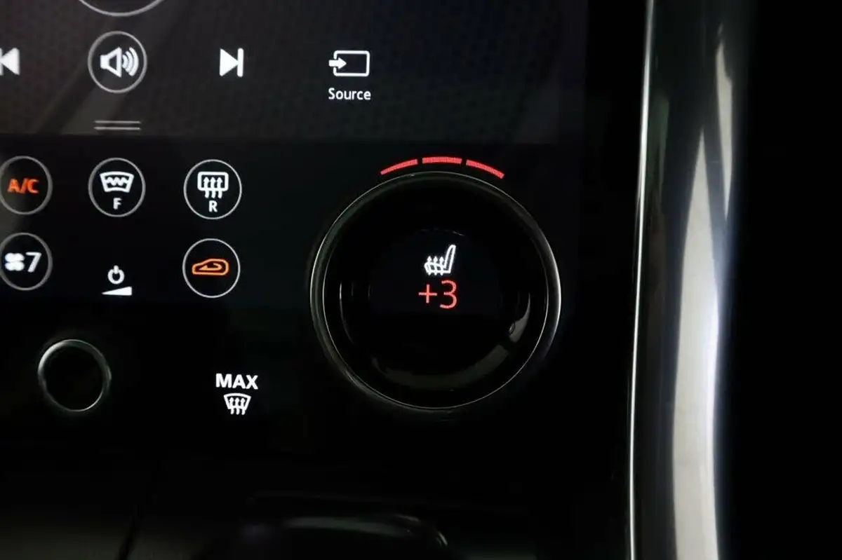 2019-land-rover-range-rover-sport-30-sdv6-hse-big-24