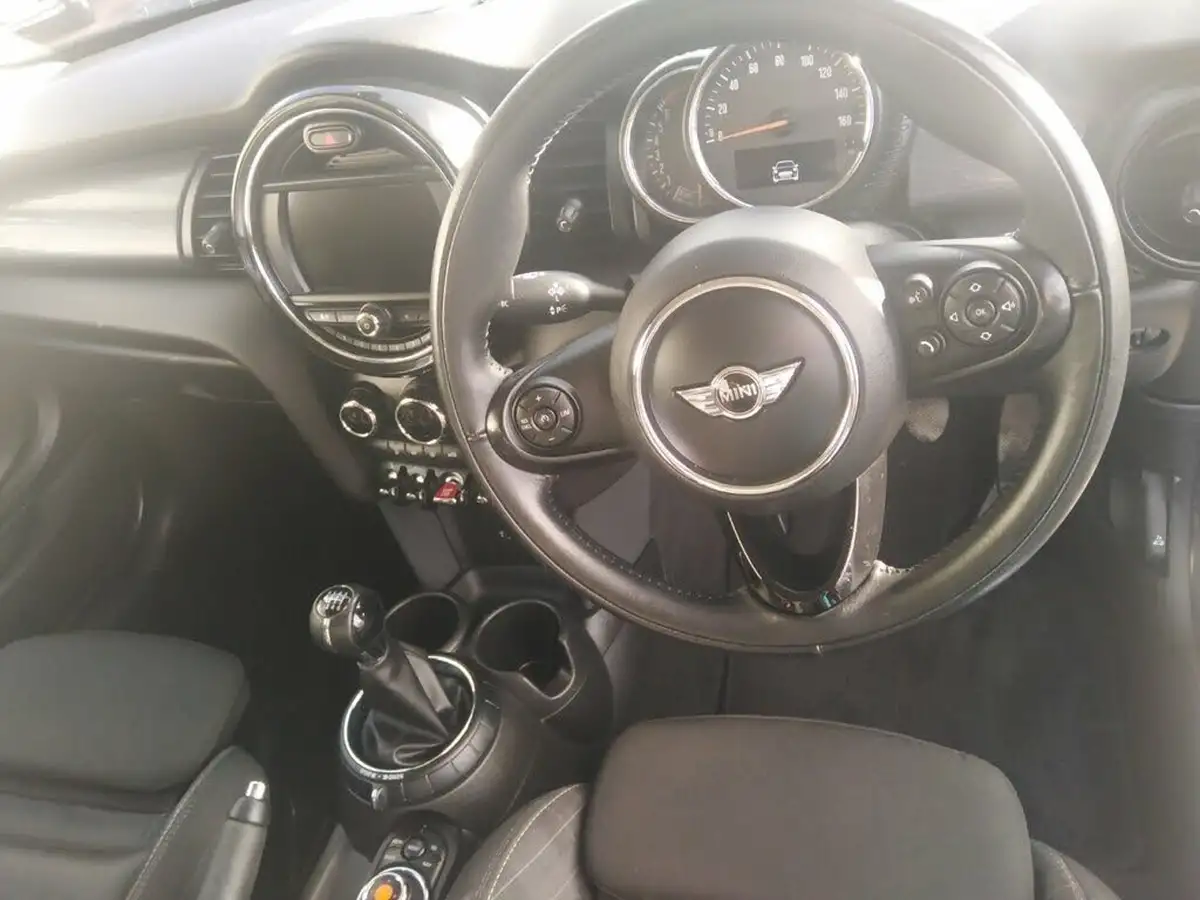 2016-mini-cooper-15-cooper-ss-hatchback-3d-big-7