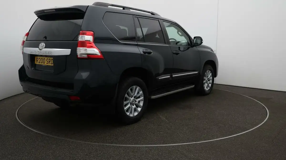 2017-toyota-land-cruiser-28d-4d-invincible-7st-big-49
