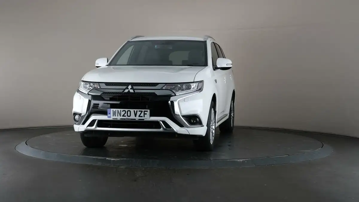 2020-mitsubishi-outlander-24-dynamic-phev-big-46