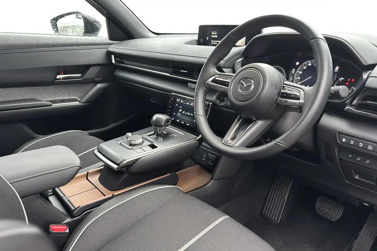 2023-mazda-mx-30-e-makoto-170ps-dark-grey-cloth-w-black-leatherette-830cc-big-9