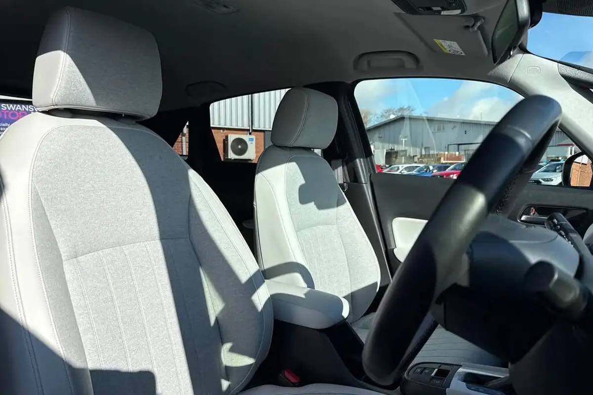 2022-honda-jazz-15-i-mmd-ex-107ps-big-23