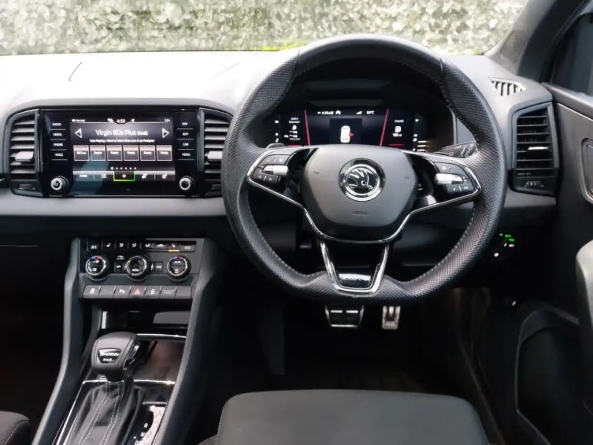 2023-skoda-karoq-20-tsi-sportline-big-6