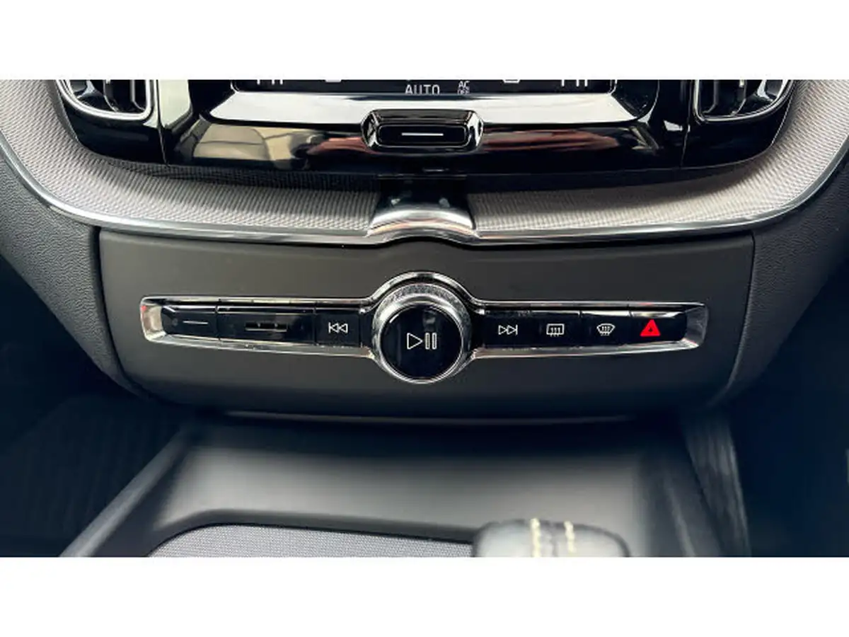 2020-volvo-xc60-20td-b4-r-design-pro-awd-big-53
