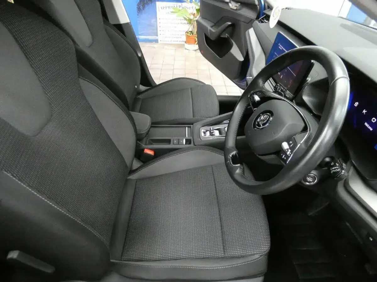 2021-skoda-octavia-14-tsi-se-technology-estate-big-45