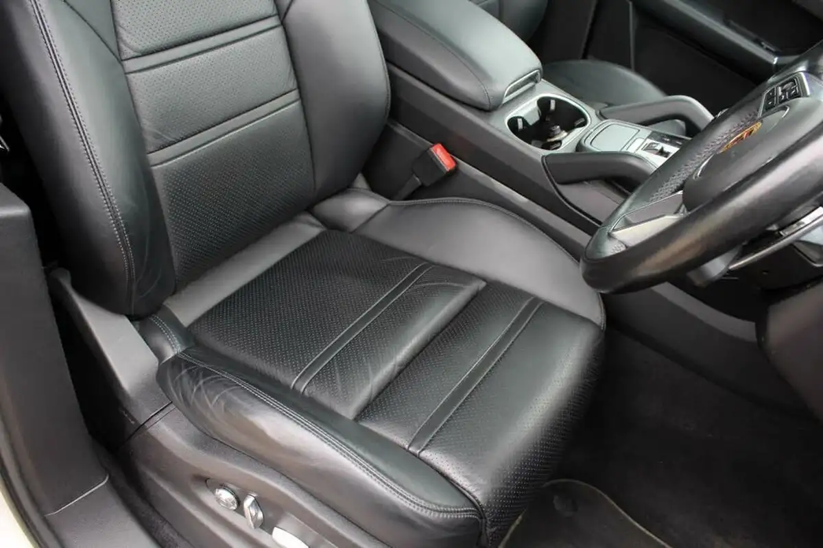 2021-porsche-cayenne-30-v6-e-hybrid-462ps-station-wagon-big-8