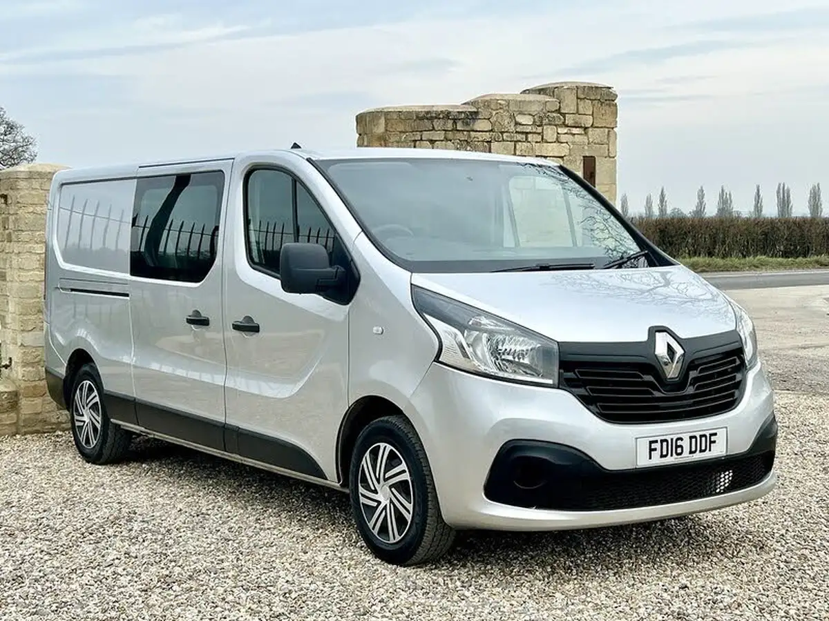 2016-renault-trafic-16dci-ll29-120-business-energy-crew-6-seats-big-22