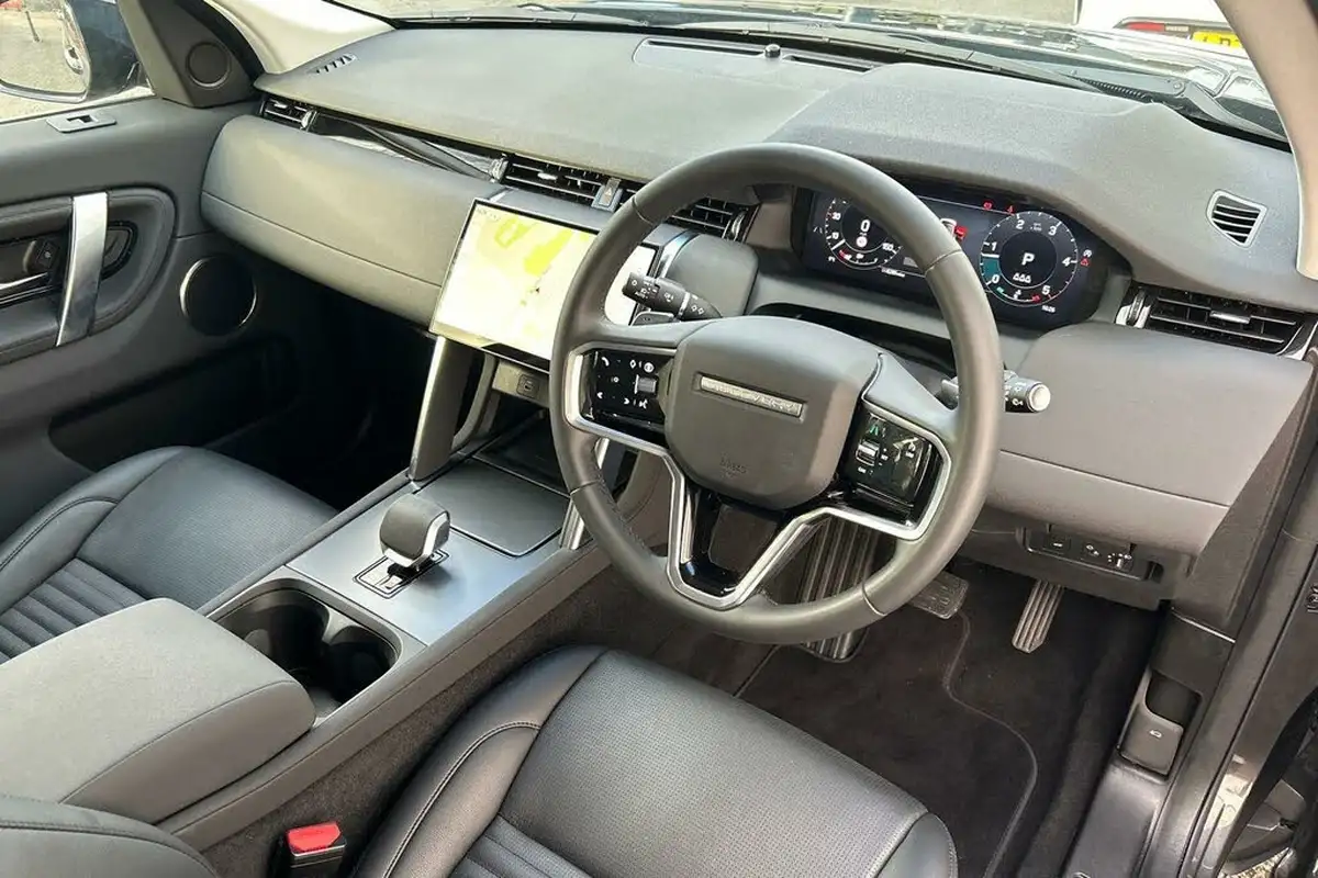 2024-land-rover-discovery-sport-20-d200-s-big-13