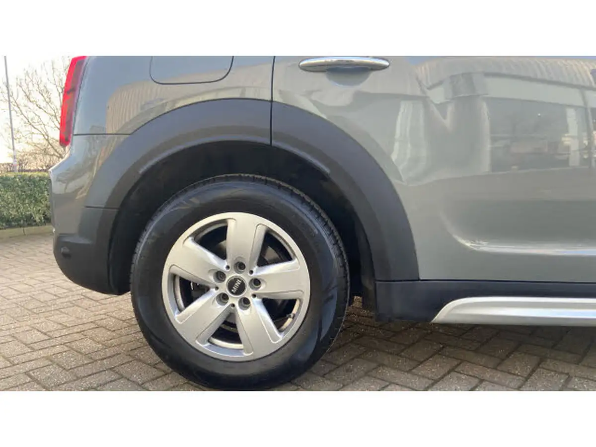 2020-mini-countryman-15-cooper-classic-auto-big-6