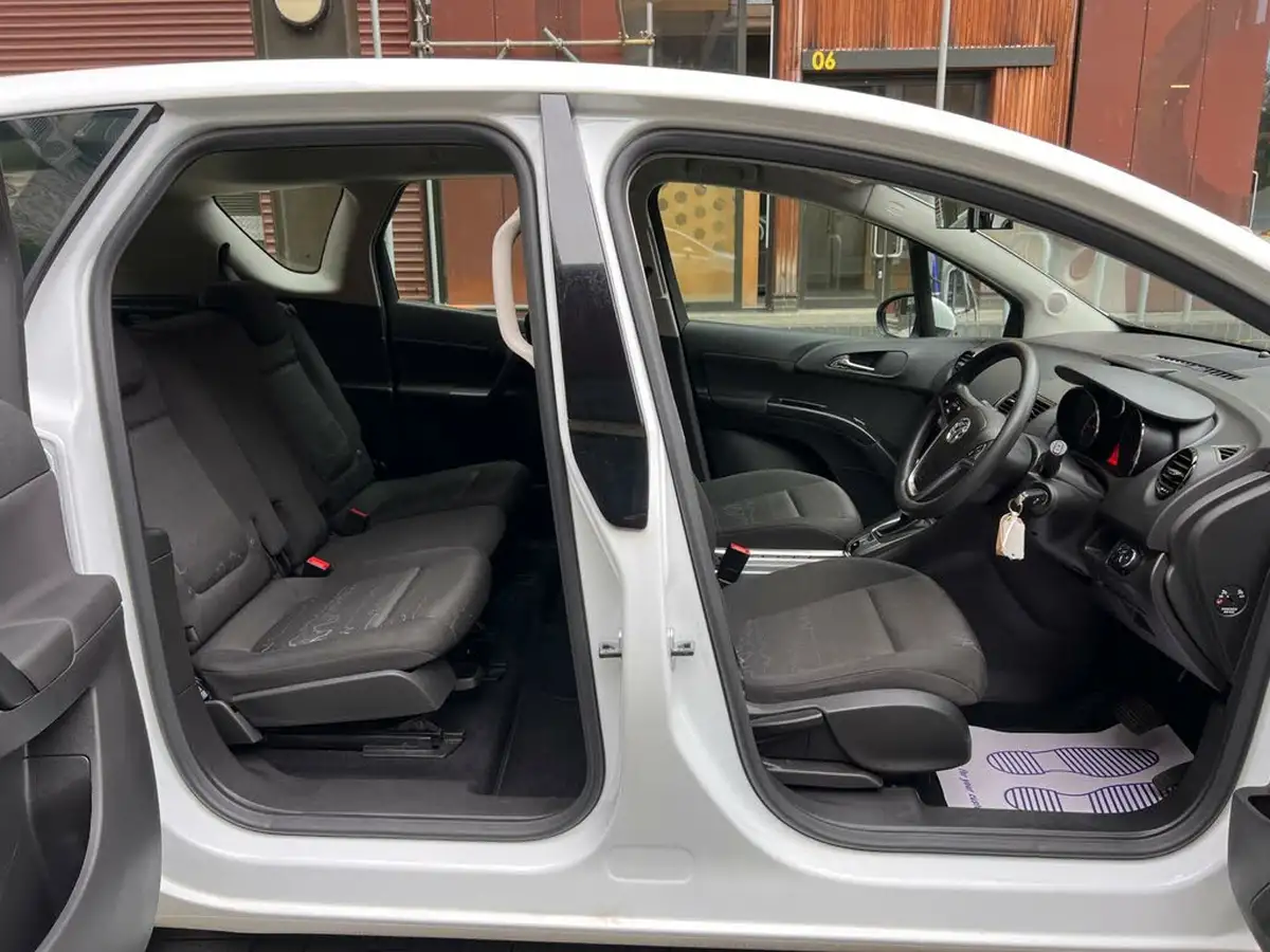 2014-vauxhall-meriva-14-exclusiv-ac-120ps-1364cc-auto-big-32