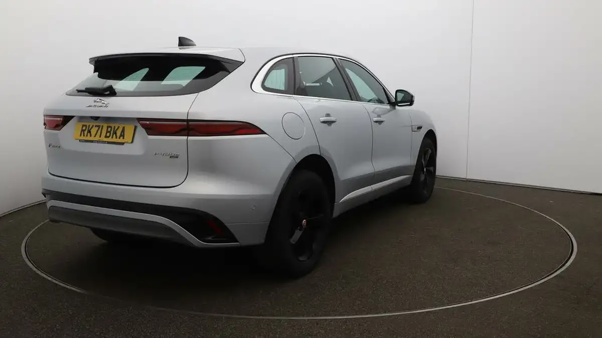 2021-jaguar-f-pace-20-p400e-s-big-47