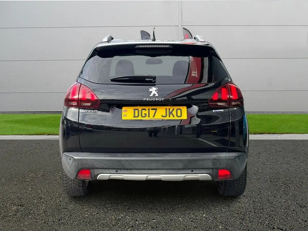 2017-peugeot-2008-suv-12-puretech-allure-110bhp-ss-eat6-big-5