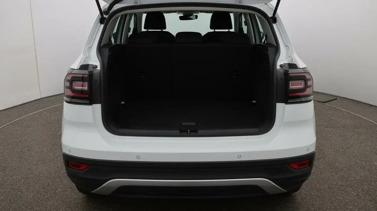 2024-volkswagen-t-cross-10-tsi-move-110ps-dsg-big-17