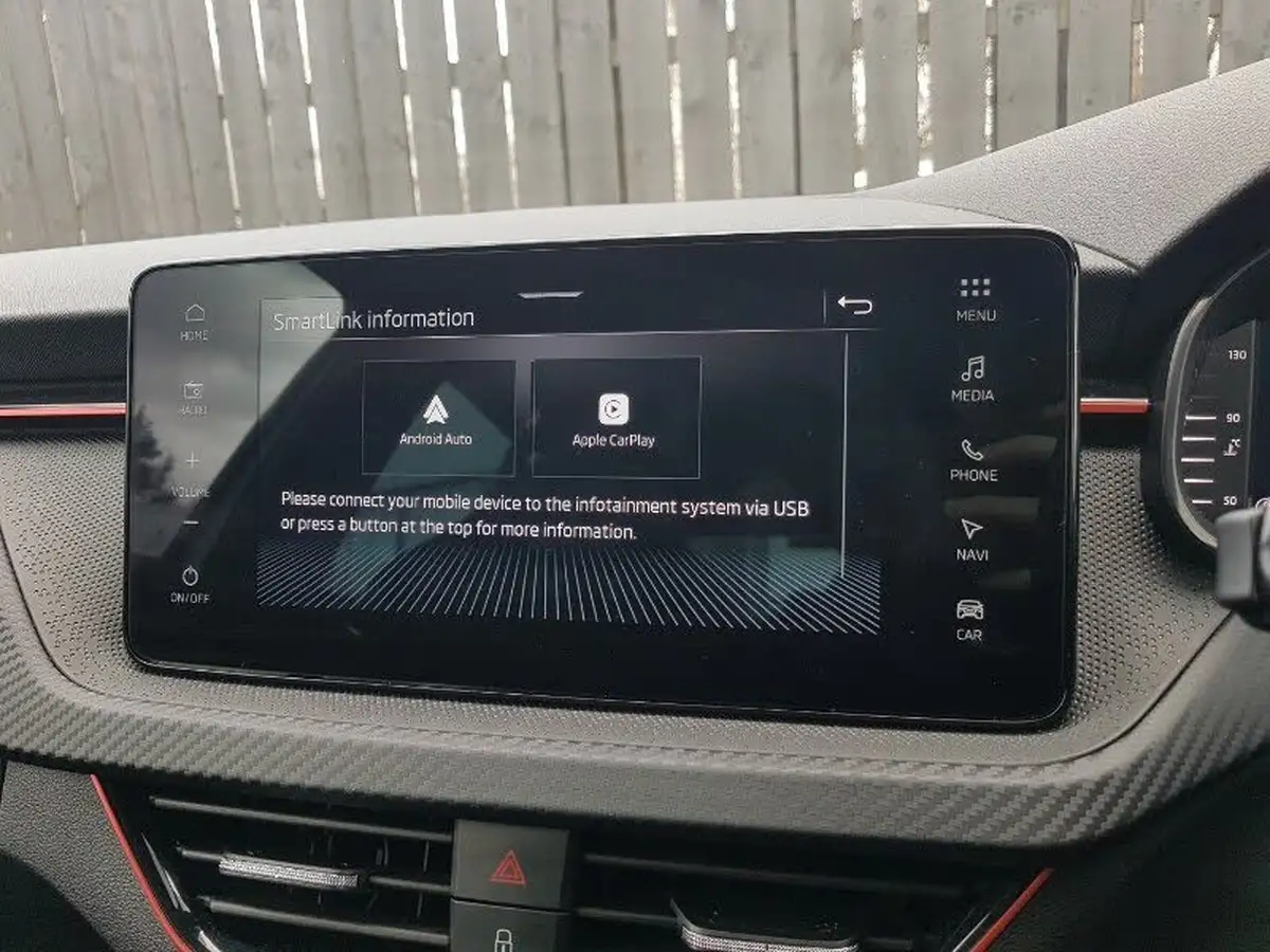 2024-skoda-kamiq-10-tsi-monte-carlo-116ps-dsg-big-12