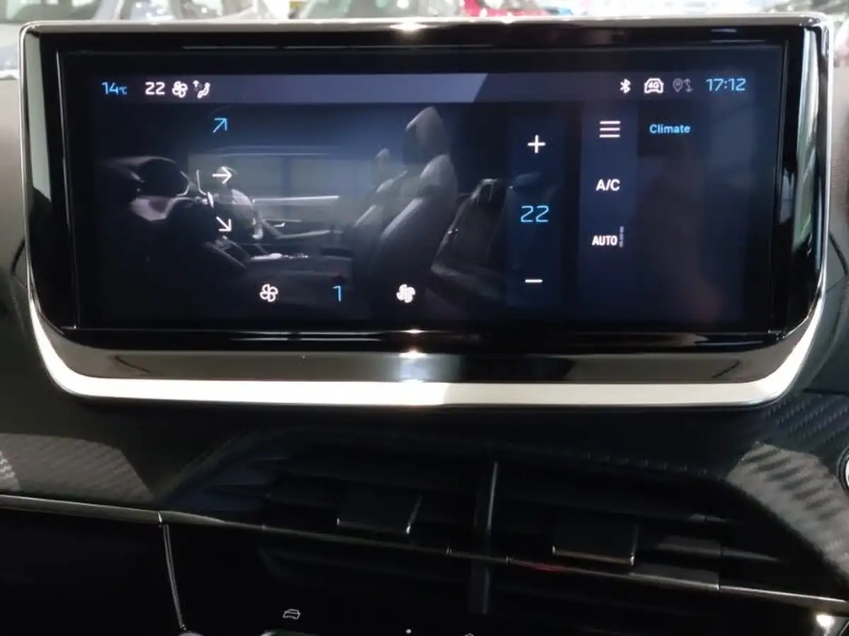 2024-peugeot-2008-suv-12-puretech-allure-130ps-big-17