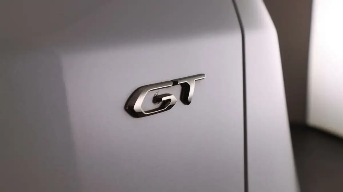 2021-peugeot-3008-suv-12-puretech-gt-eat8-big-22