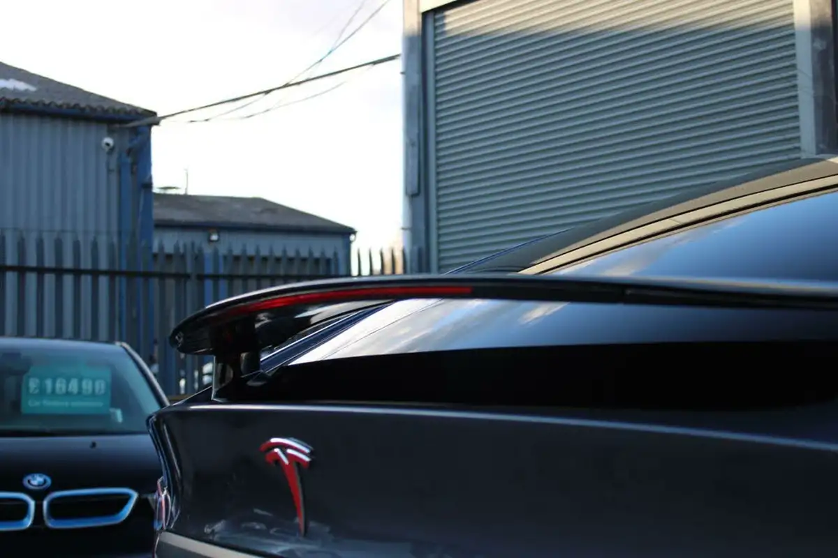 2020-tesla-model-x-e-ludicrous-performance-big-34