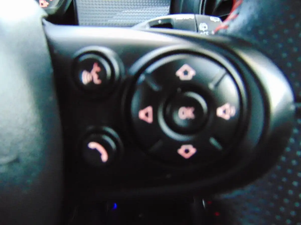2019-mini-cooper-15-cooper-sport-hatchback-3d-auto-big-15