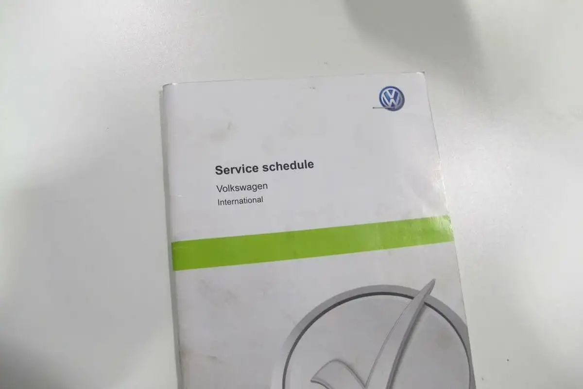 2016-volkswagen-golf-20tdi-gt-edition-5d-dsg-big-67